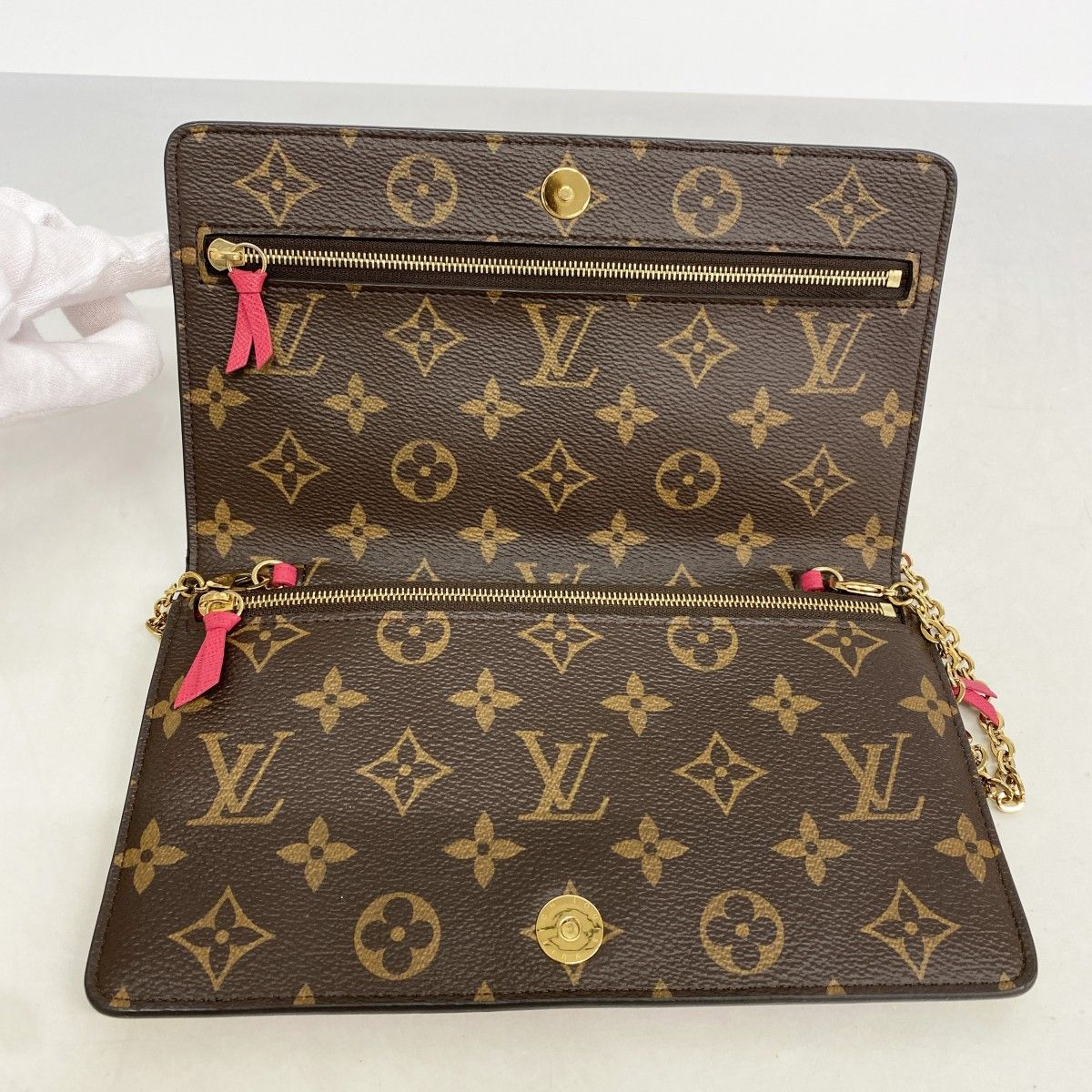 Louis Vuitton Shoulder Wallet Summer Trunk Pochette Weekend Brown Pink — view 4