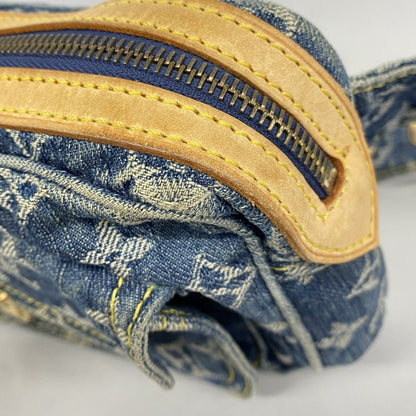 Louis Vuitton Waist Bag Monogram Denim Blue — view 6