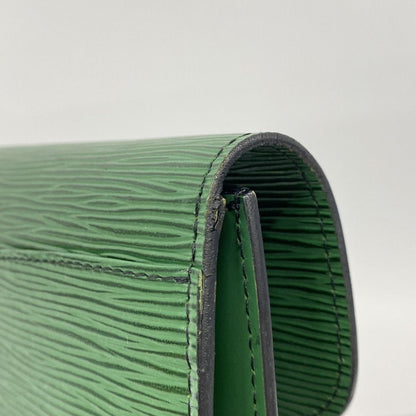 Louis Vuitton Clutch Epi Montaigne 27 Borneo Green — view 6