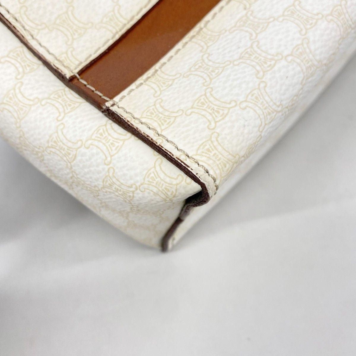 Celine Handbag Macadam White Gold — view 6