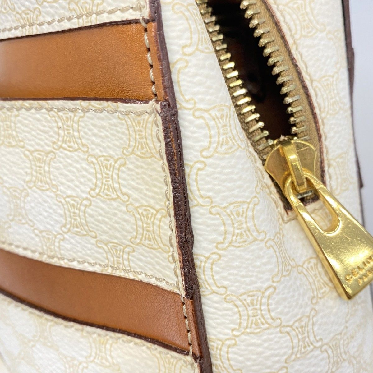 Celine Handbag Macadam White Gold — view 7