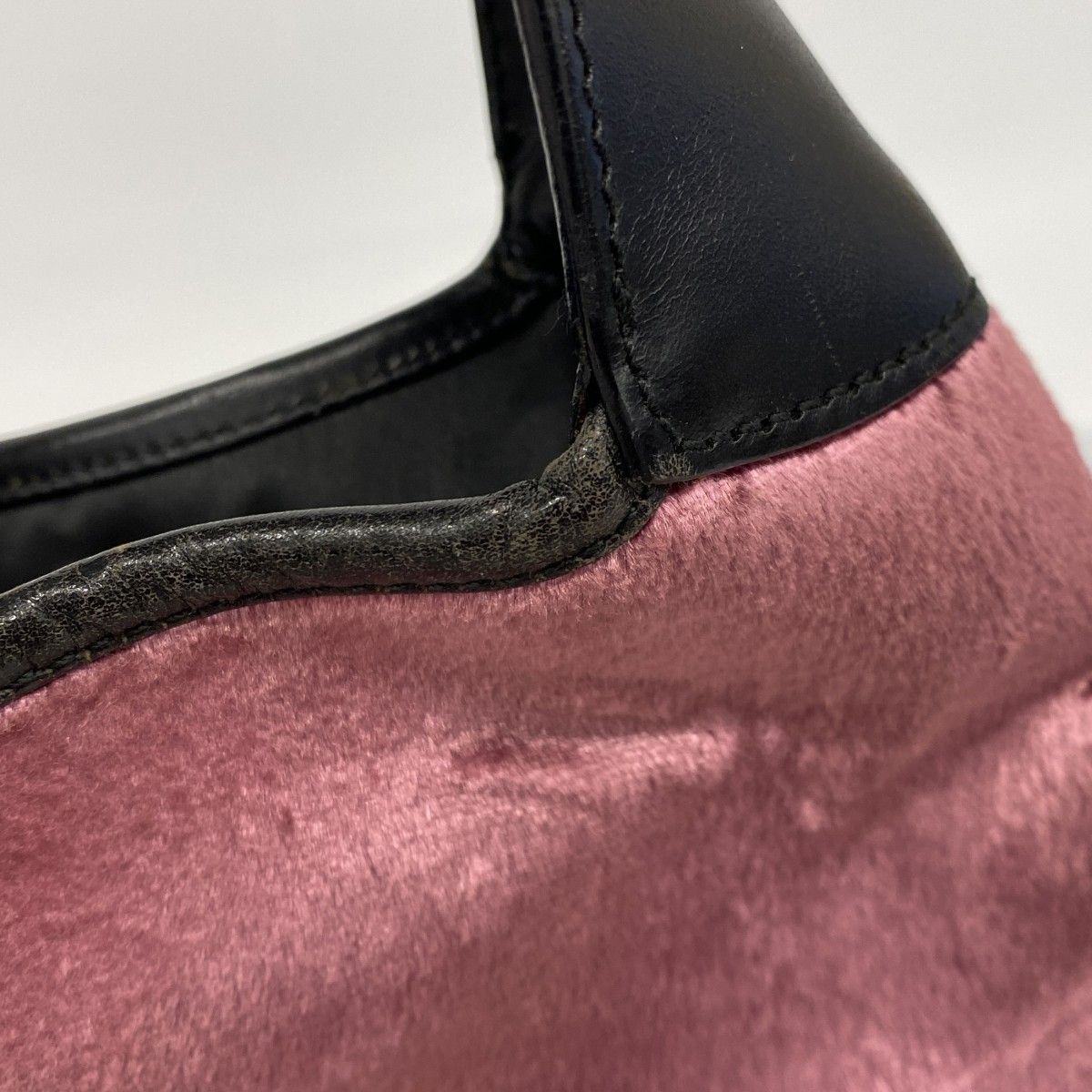Gucci Handbag Jackie 001 Velour Pink Black Silver — view 8