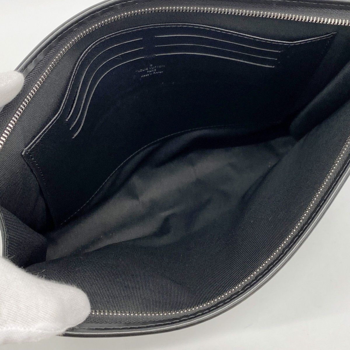 Louis Vuitton Clutch Damier Graphite Pochette Voyage GM Black Gray — view 4