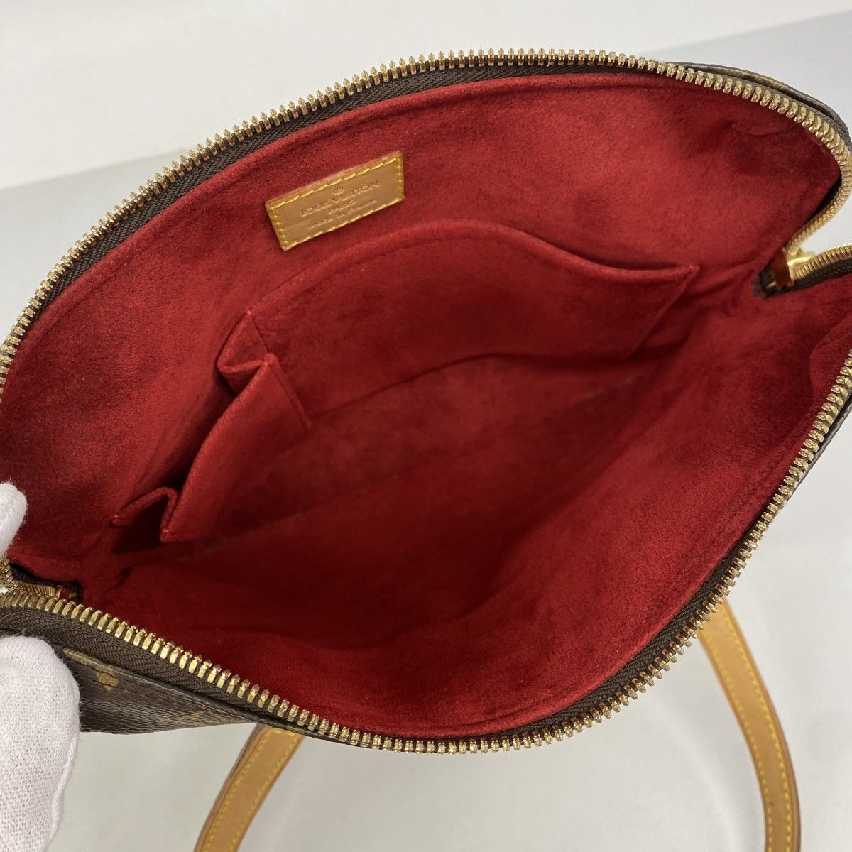 Louis Vuitton Shoulder Bag Monogram Cousin GM Brown — view 4