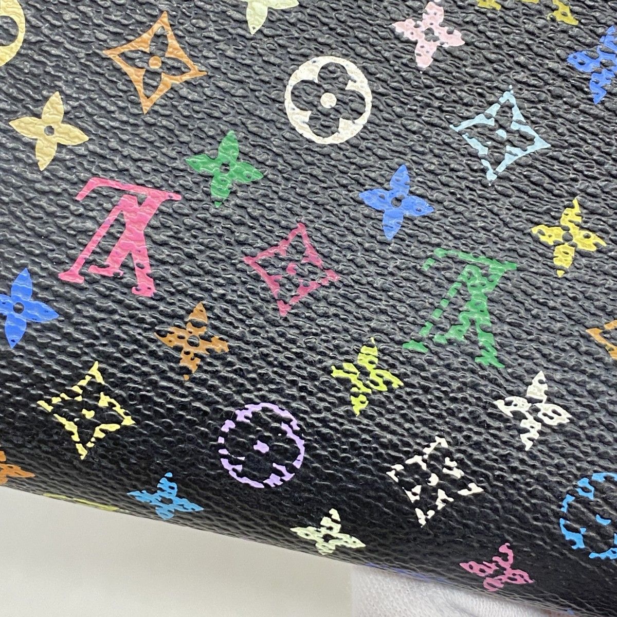 Louis Vuitton Wallet Monogram Multicolor Zippy Noir Pistache — view 7