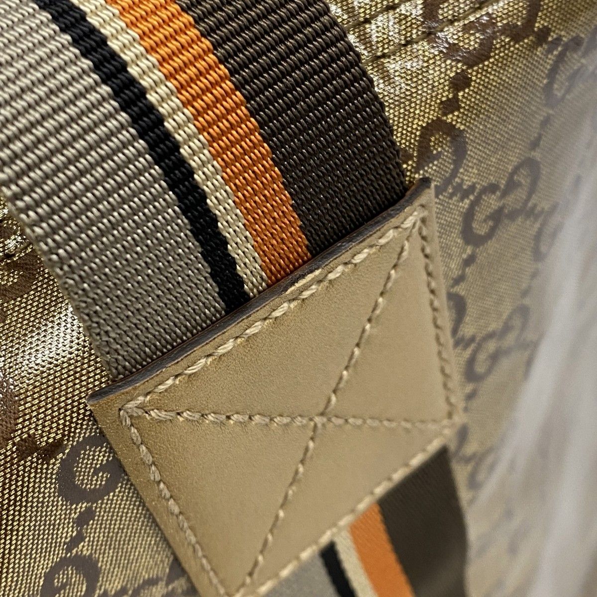 Gucci Tote GG Crystal Gold — view 7