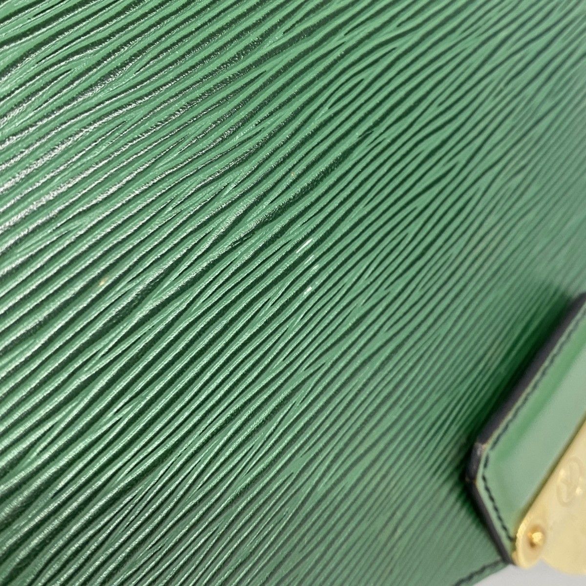 Louis Vuitton Briefcase Epi Porte Documents Bandouliere Borneo Green — view 8