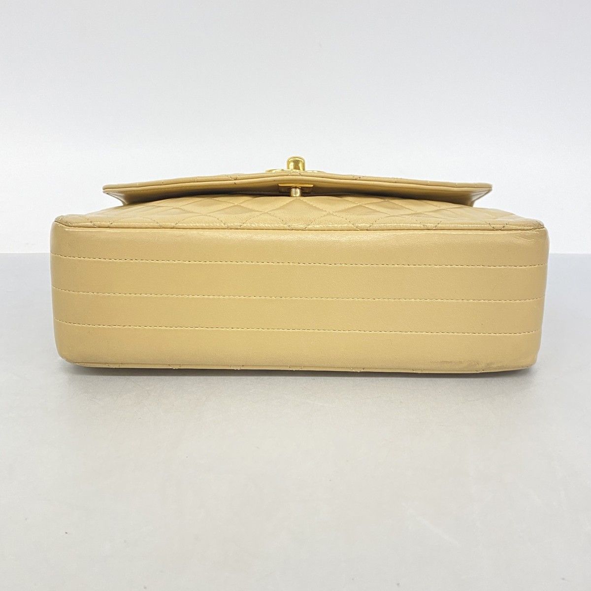 Chanel Shoulder Bag Quilted Lambskin Beige Gold — view 3