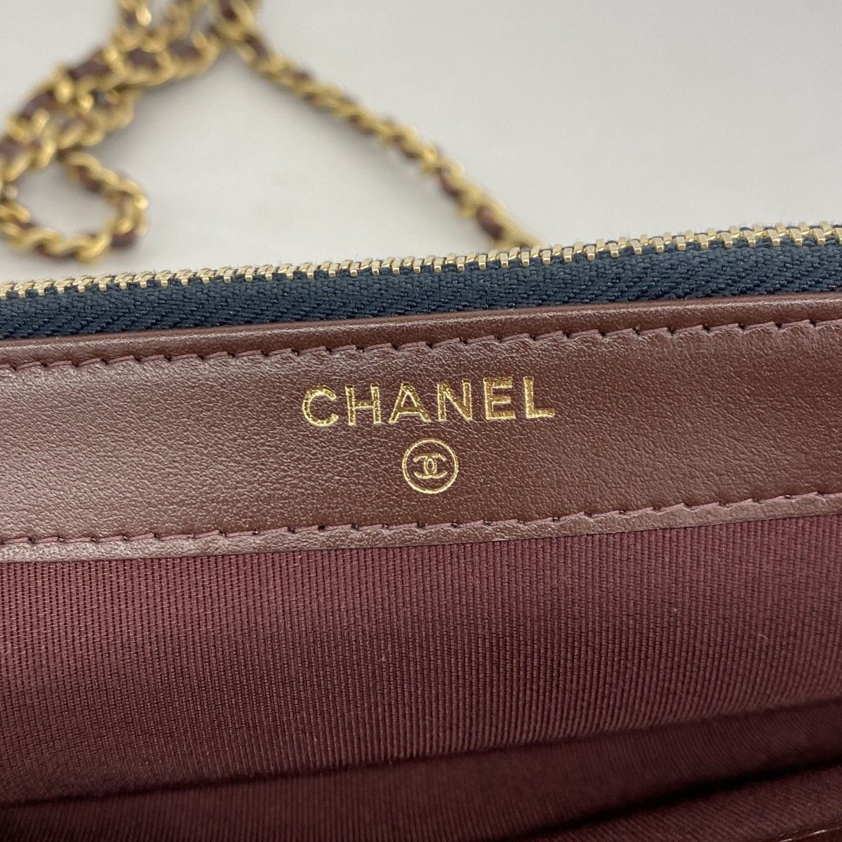 Chanel Shoulder Bag Marine Cotton Navy Gold — view 5