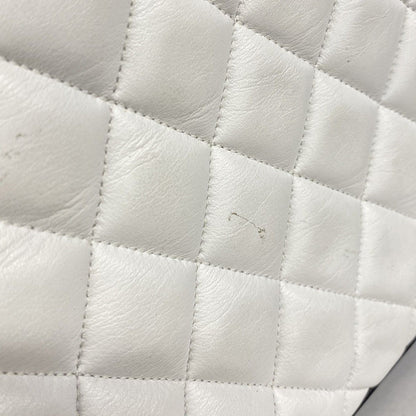 Chanel Shoulder Bag Quilted Lambskin White Black Gold — view 8