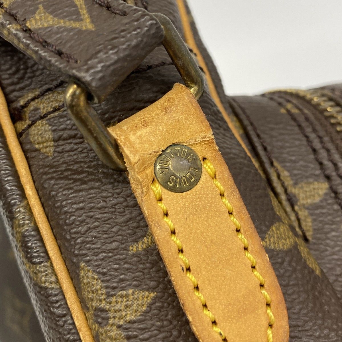 Louis Vuitton Shoulder Bag Monogram Amazon Brown — view 7