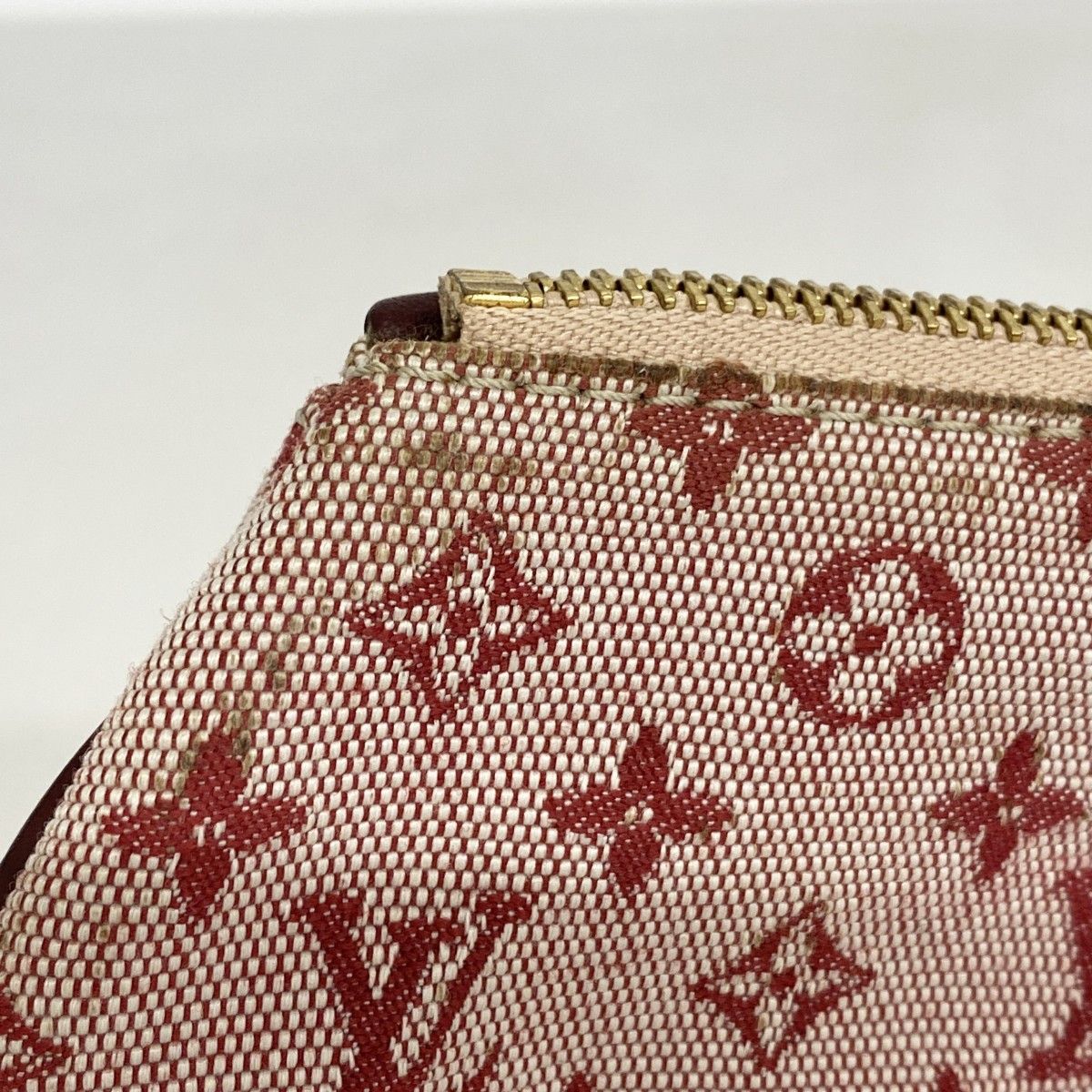 Louis Vuitton Pouch Monogram Mini Ansophie Cerise — view 7