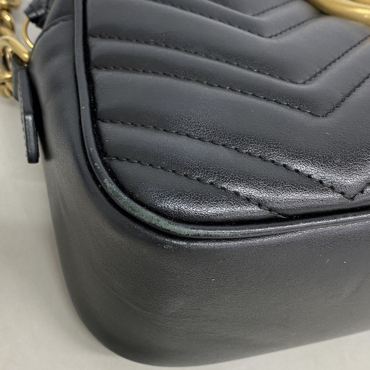 Gucci Shoulder Bag GG Marmont Leather Black Gold — view 6