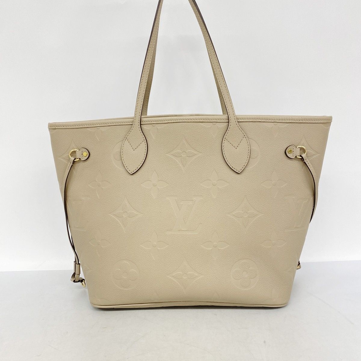Louis Vuitton Tote Monogram Empreinte Neverfull Tourtle — view 9