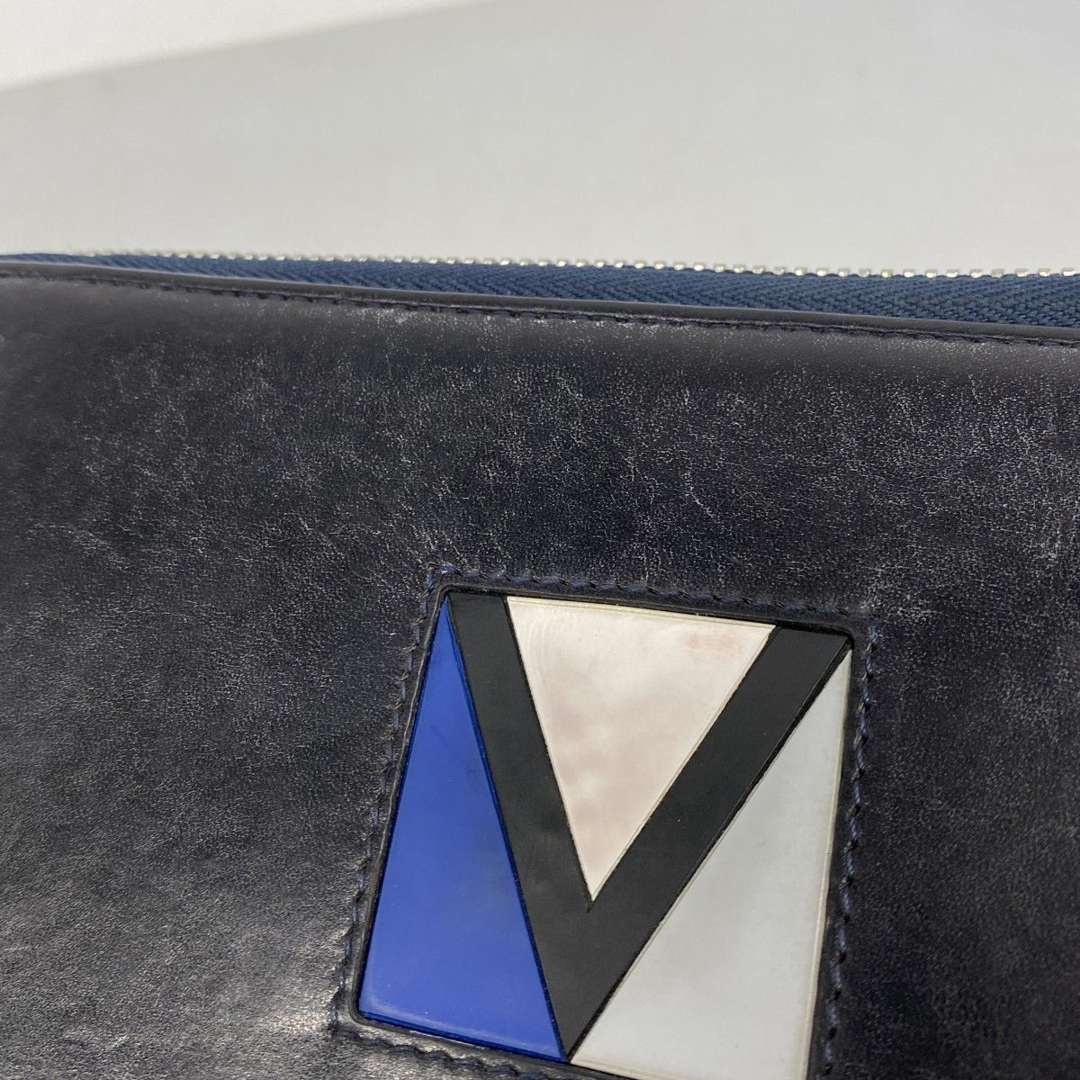 Louis Vuitton Wallet LV Cup Zippy Organizer Navy — view 6