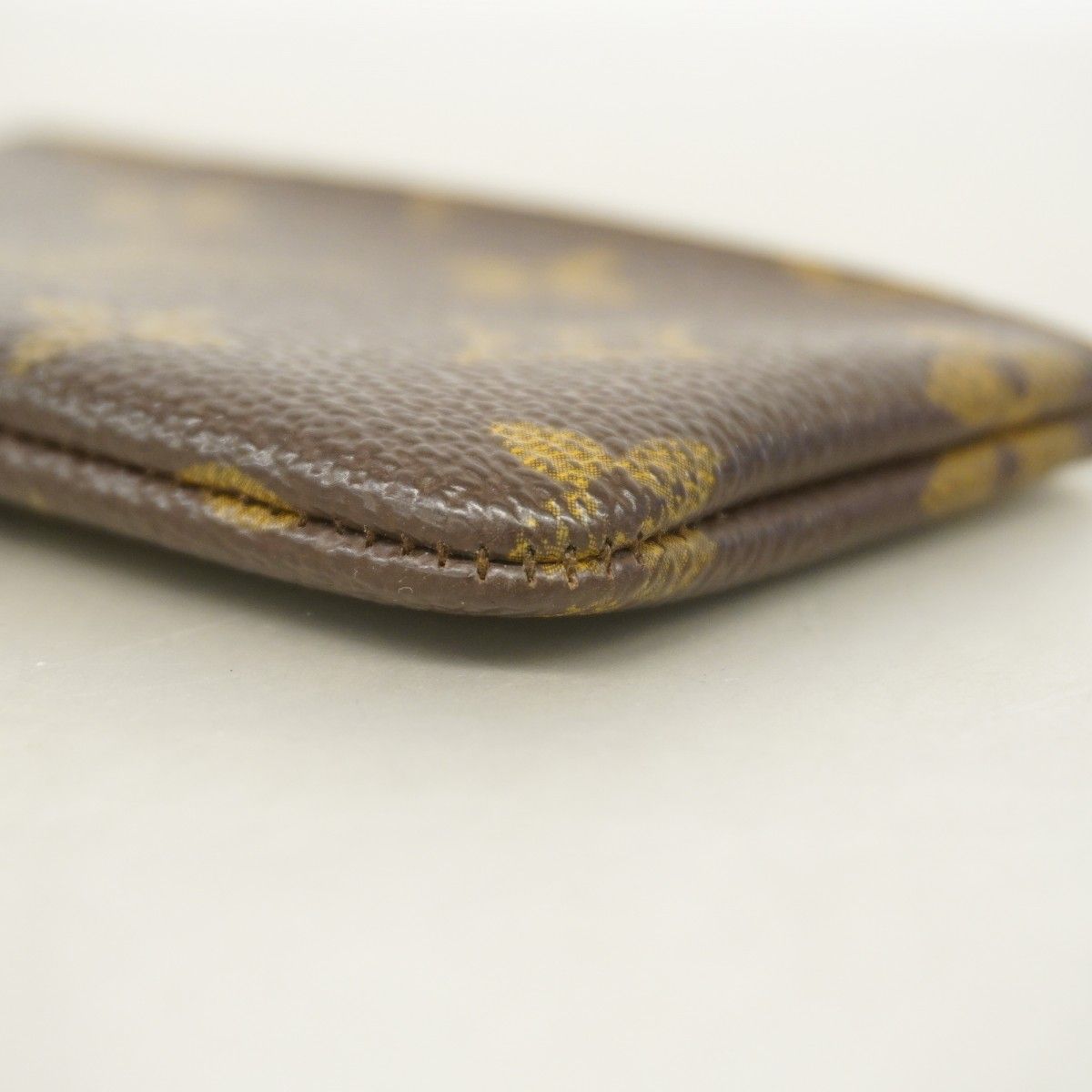 Louis Vuitton Coin Case Monogram Pochette Cles Brown — view 7