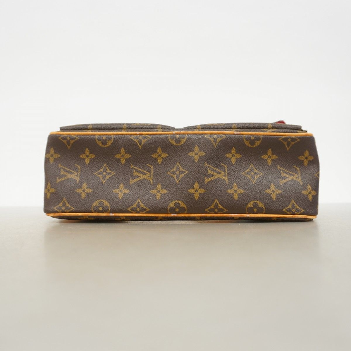 Louis Vuitton Shoulder Bag Monogram Viva Cite Brown — view 3