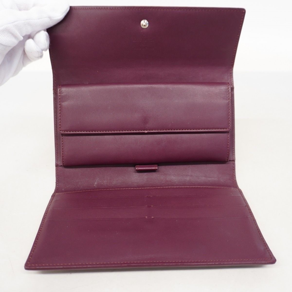 Louis Vuitton Trifold Wallet Monogram Matte Portresor International Violet — view 3