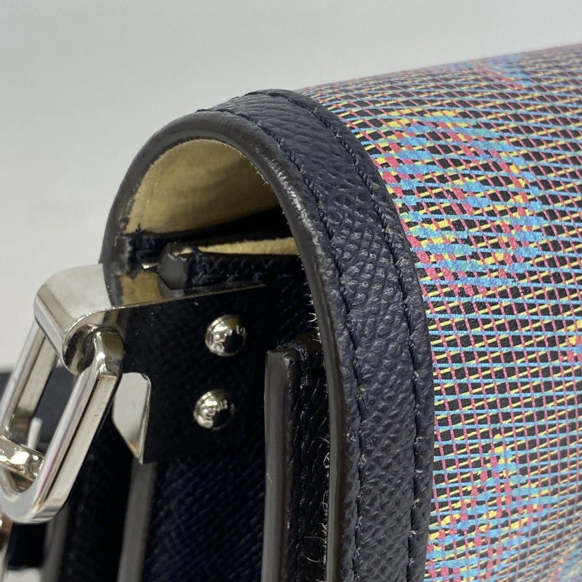 Louis Vuitton Shoulder Bag LV Pop Dauphine Mini Multicolor — view 7