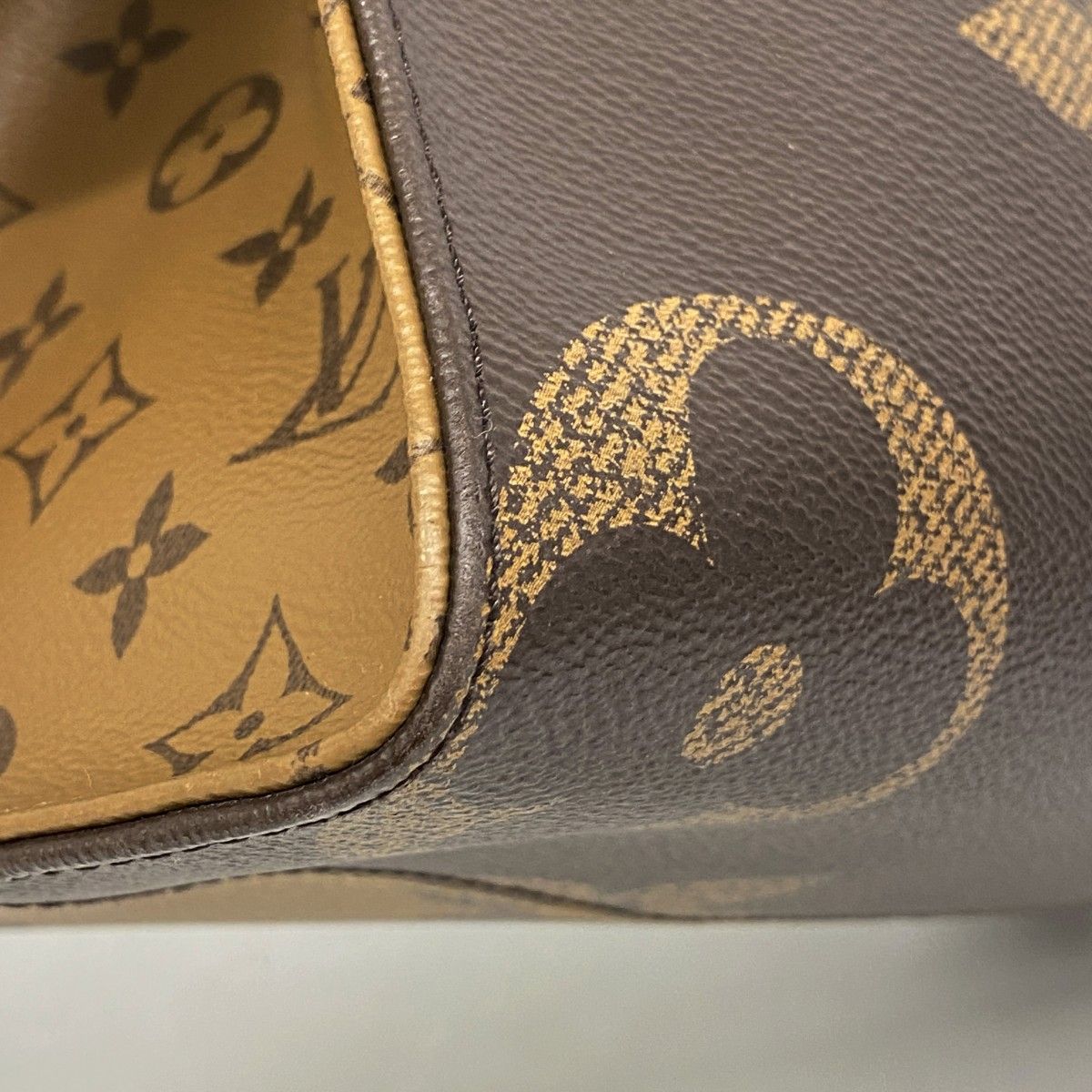 Louis Vuitton Tote Monogram Giant Reverse On The Go Brown 2-Way — view 6