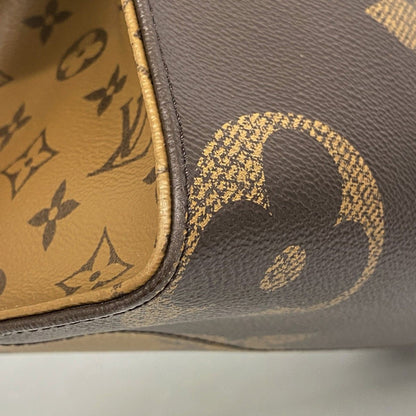 Louis Vuitton Tote Monogram Giant Reverse On The Go Brown 2-Way — view 6