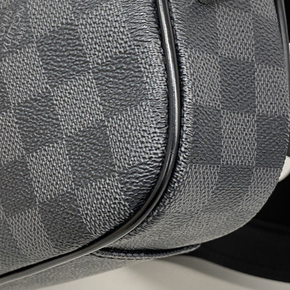Louis Vuitton Belt Bag Damier Graphite Ambler Black Gray — view 6