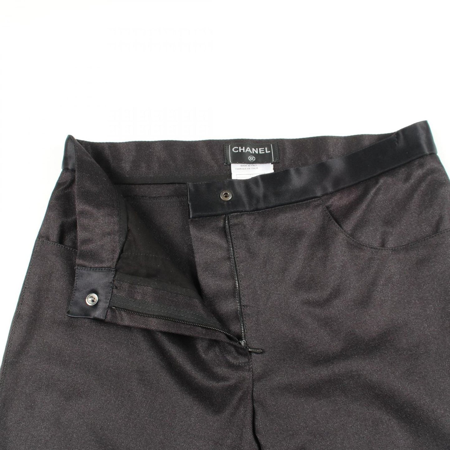 Chanel Denim Pants CC Logo Button Black Cotton — view 5