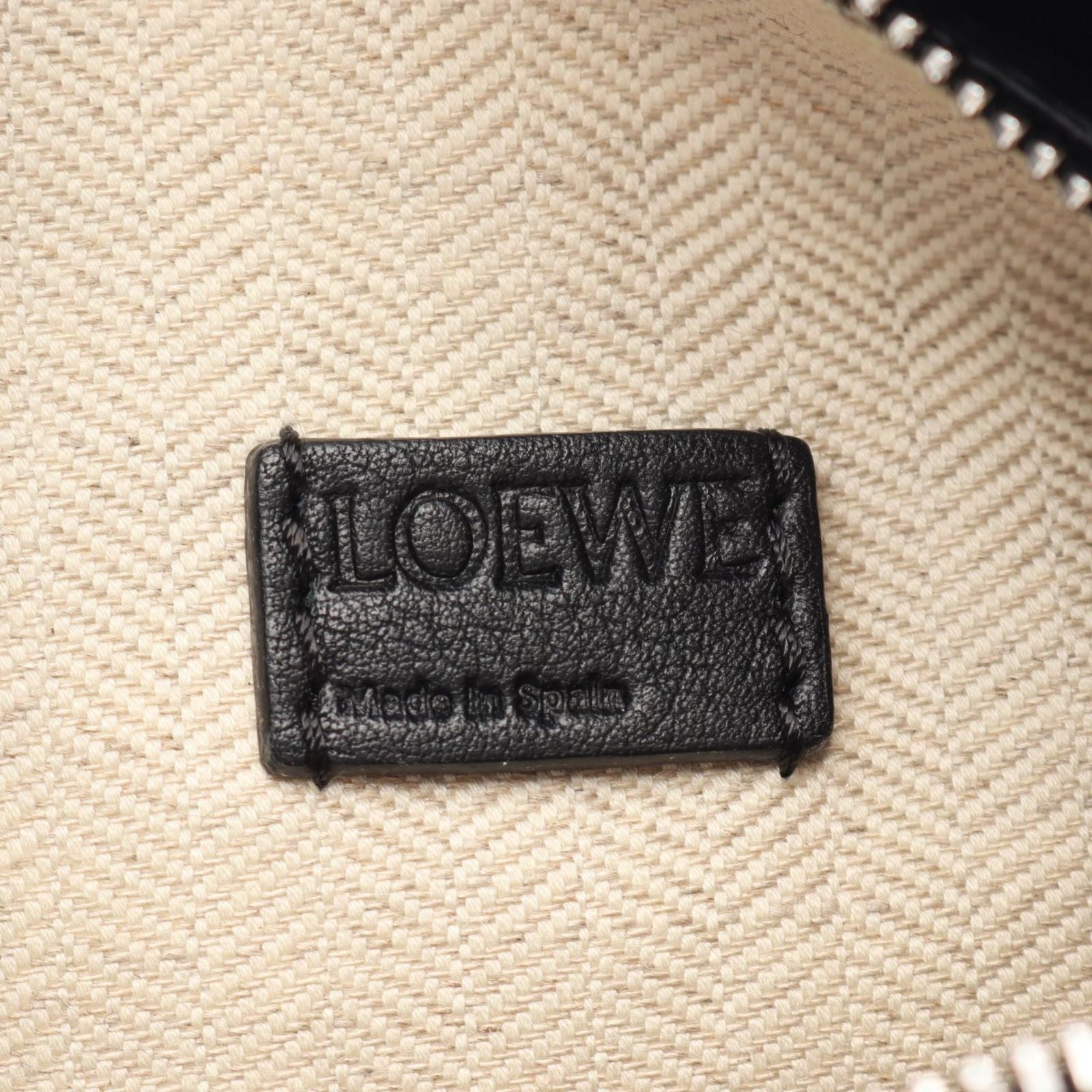 Loewe Handbag Puzzle Bag Mini 2-Way 322 30 Black Leather — view 4