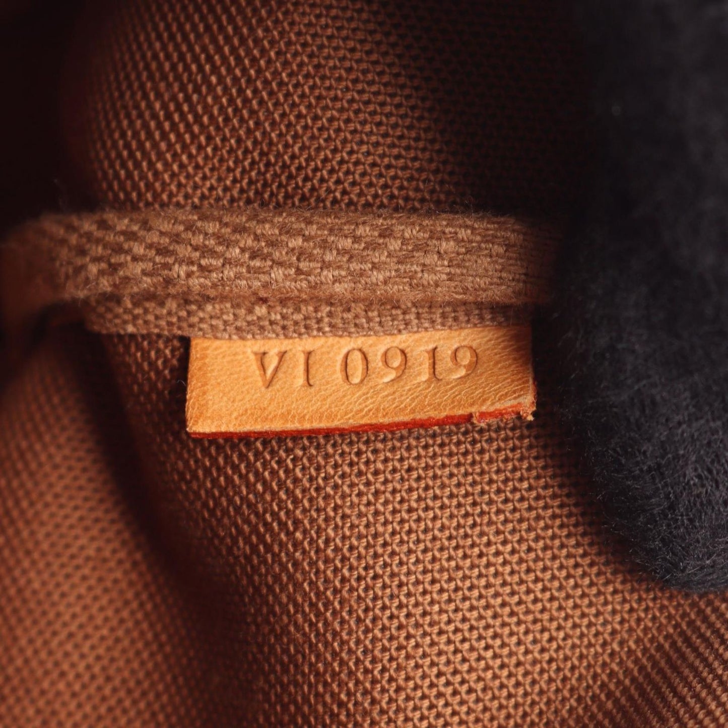 Louis Vuitton Handbag Pochette Monogram Canvas Leather — view 5