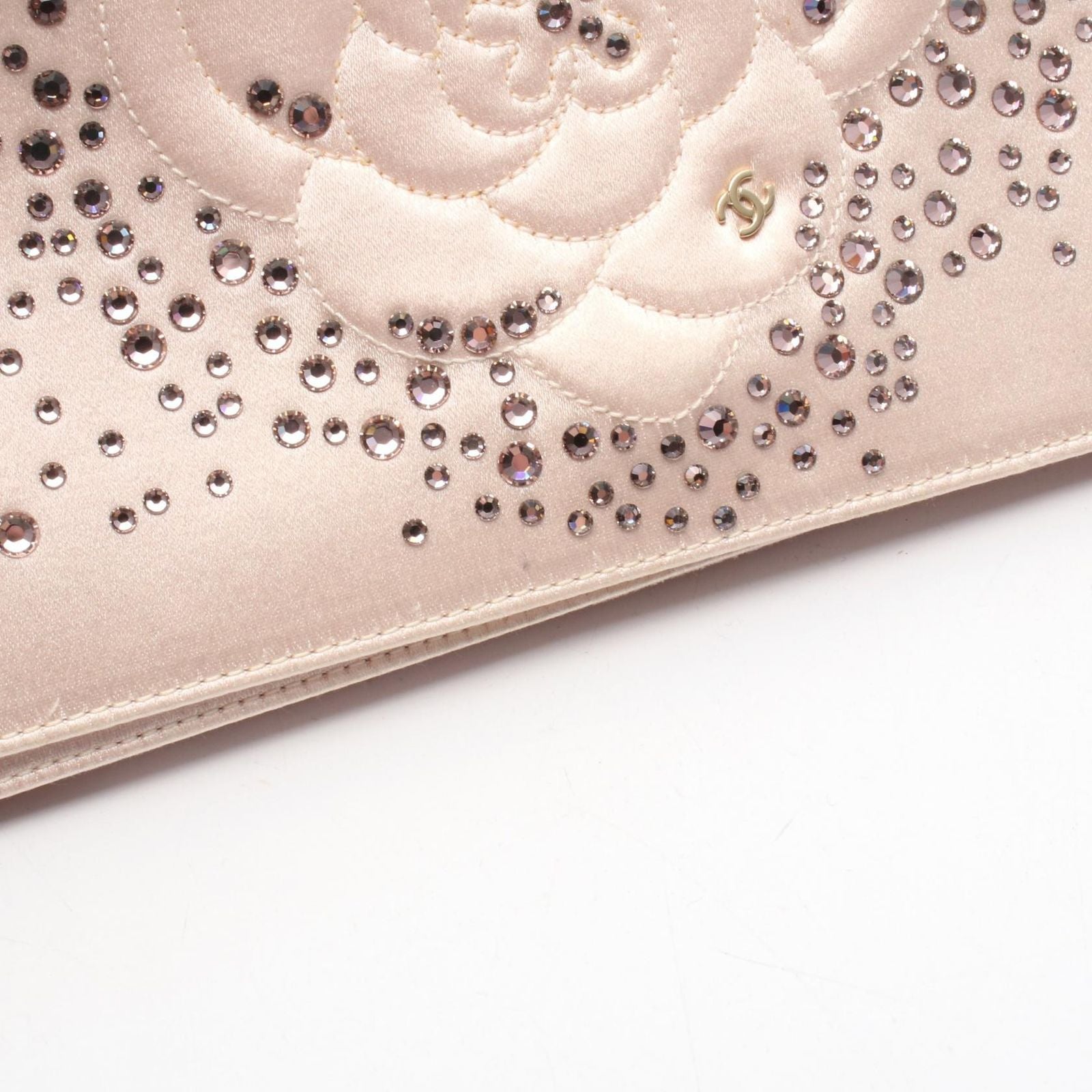 Chanel Shoulder Bag Camellia CC Logo Light Pink Fabric Chain Clutch — view 9