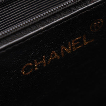 Chanel Tote Big CC Logo Black Lambskin Jumbo Chain — view 4