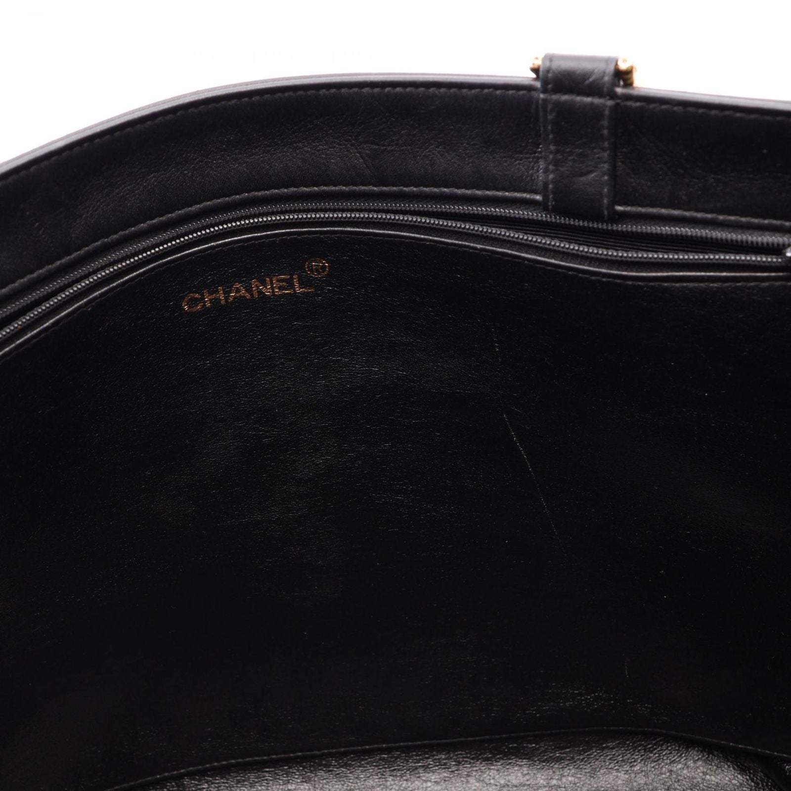 Chanel Tote Big CC Logo Black Lambskin Jumbo Chain — view 6