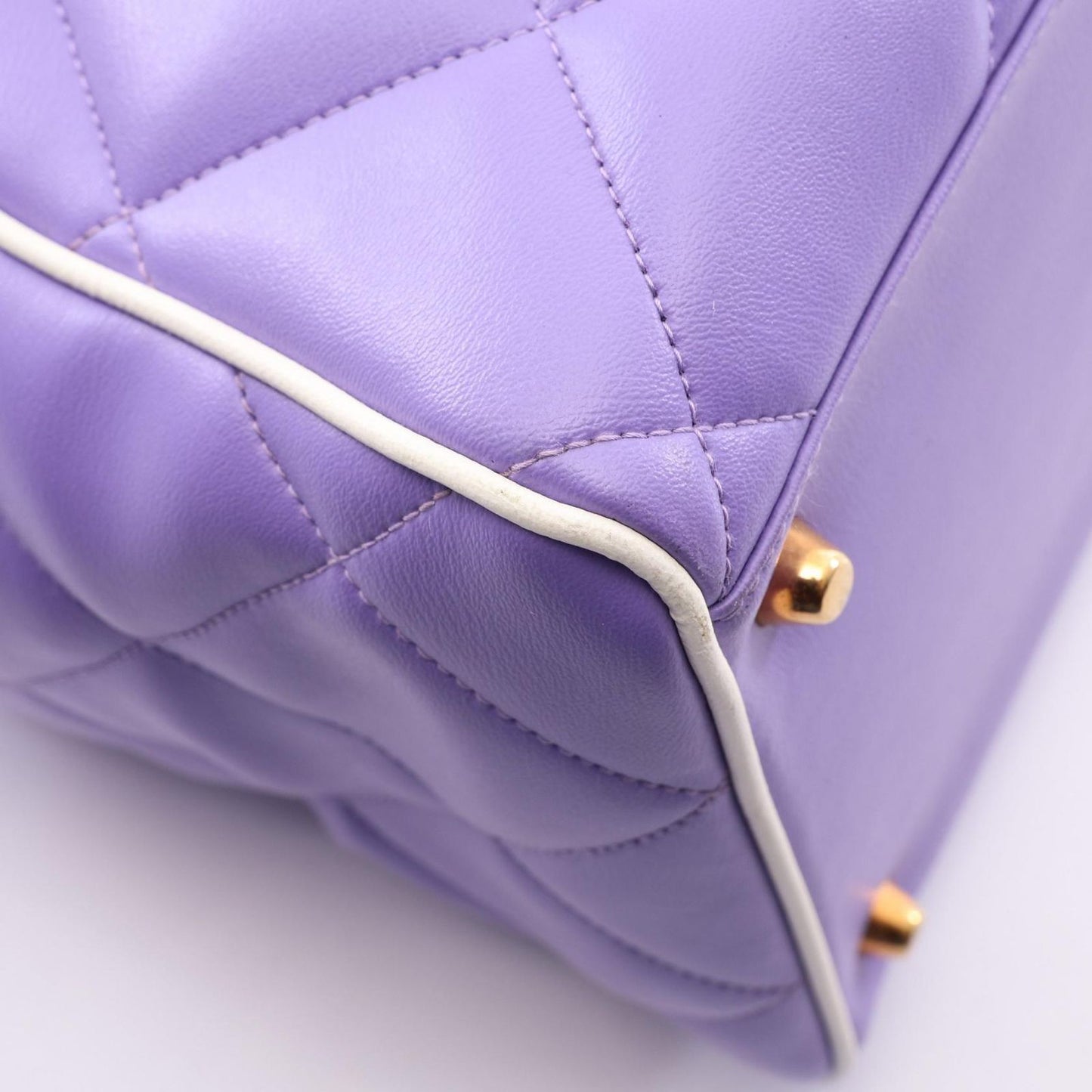 Chanel Boston Bag Quilted Purple Leather — view 7