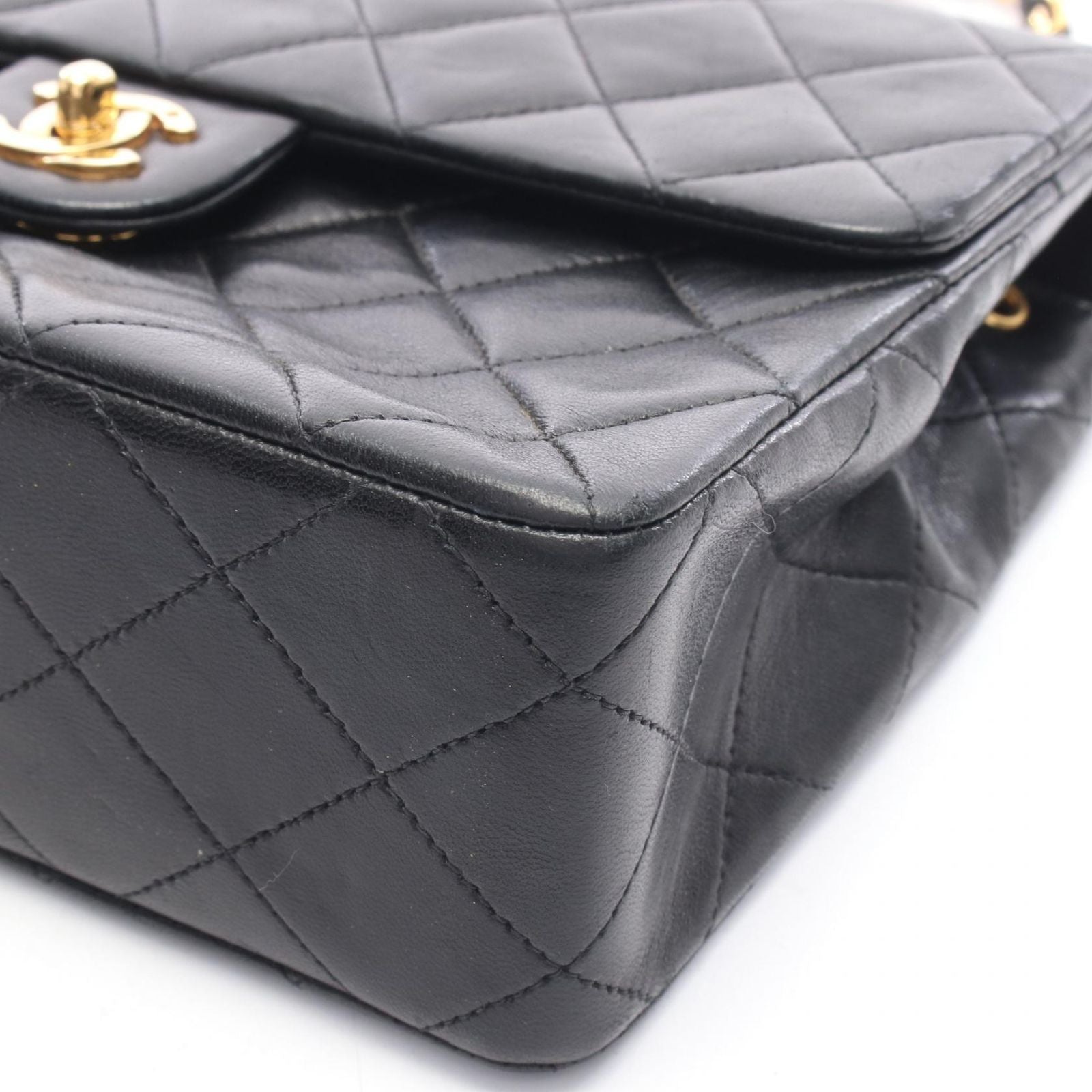 Chanel Shoulder Bag Mini Quilted 20 Black Lambskin Mini Chain — view 9