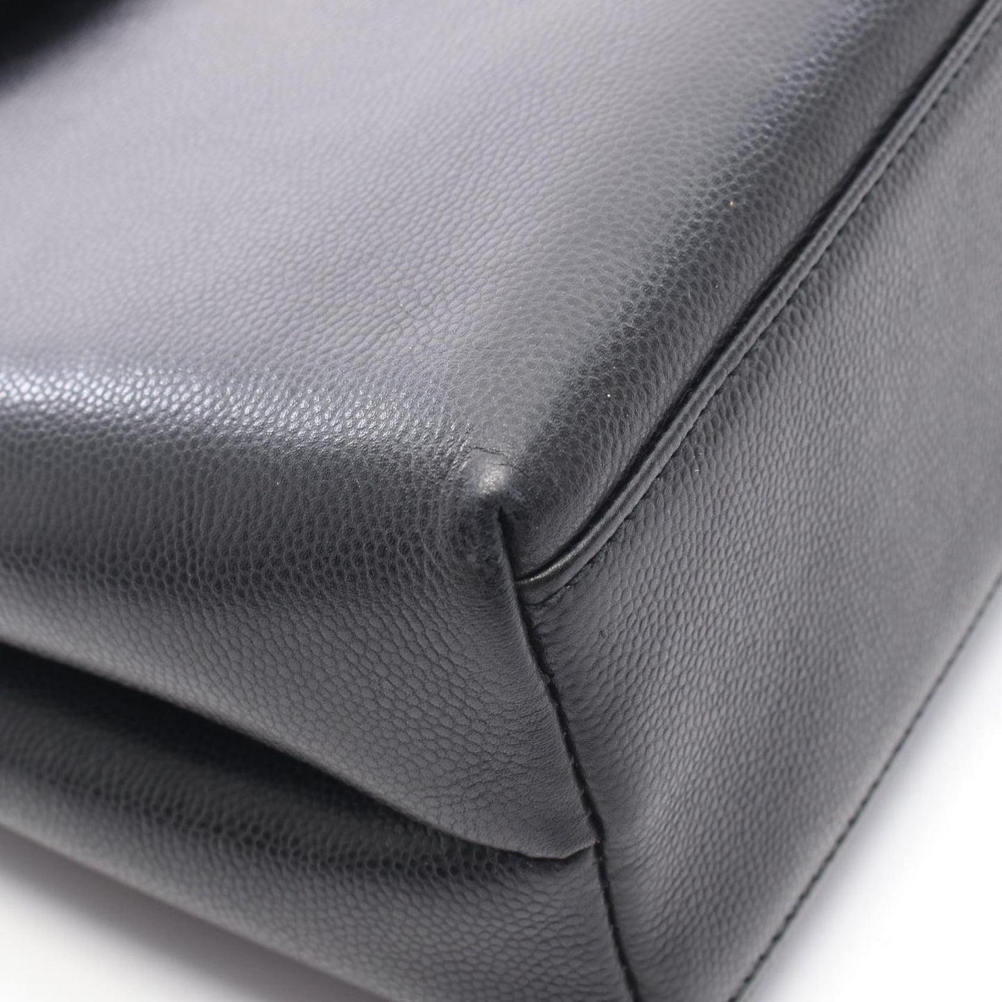 Chanel Handbag Turnlock Black Caviar Leather — view 8