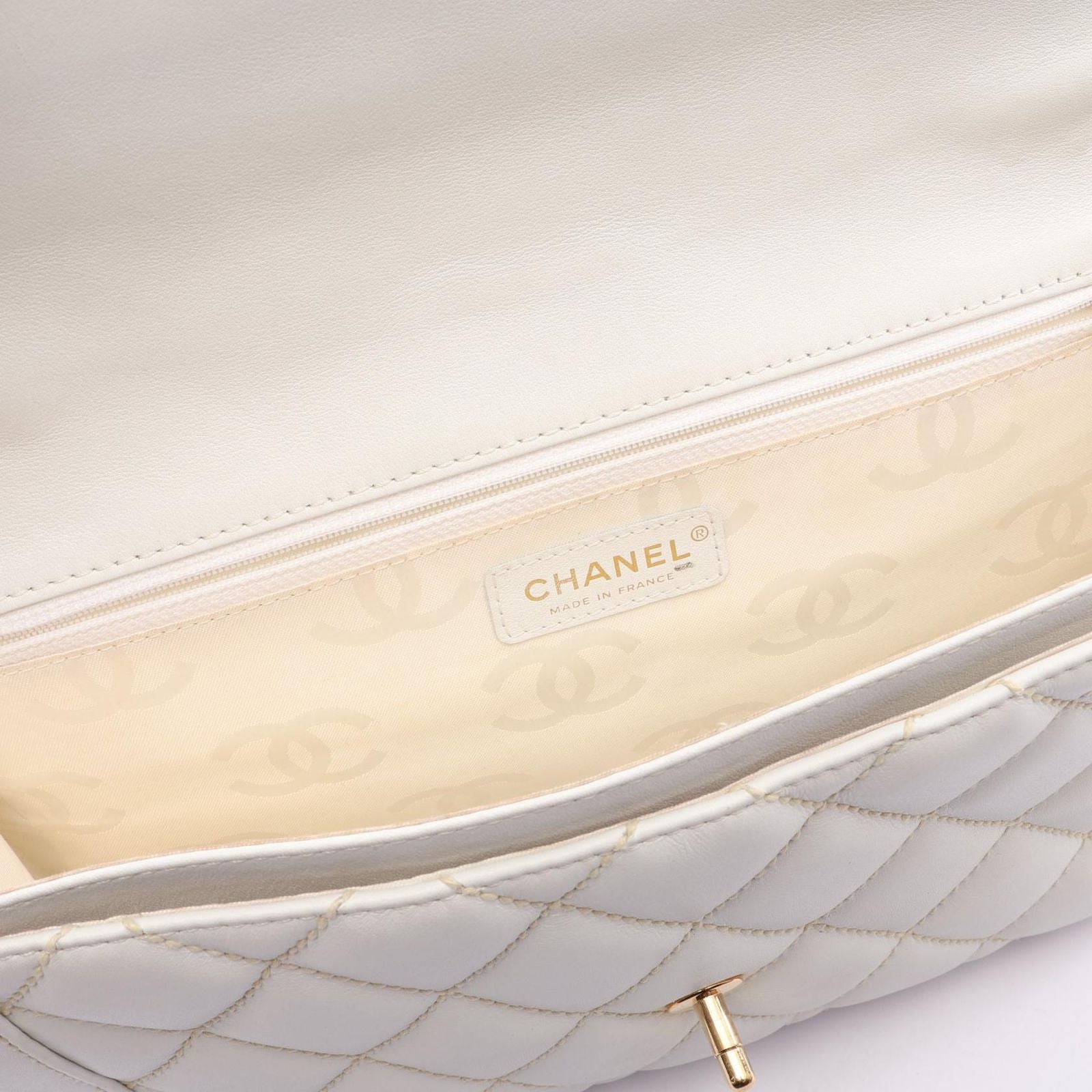 Chanel Handbag Wild Stitch Top Handle White Leather — view 7