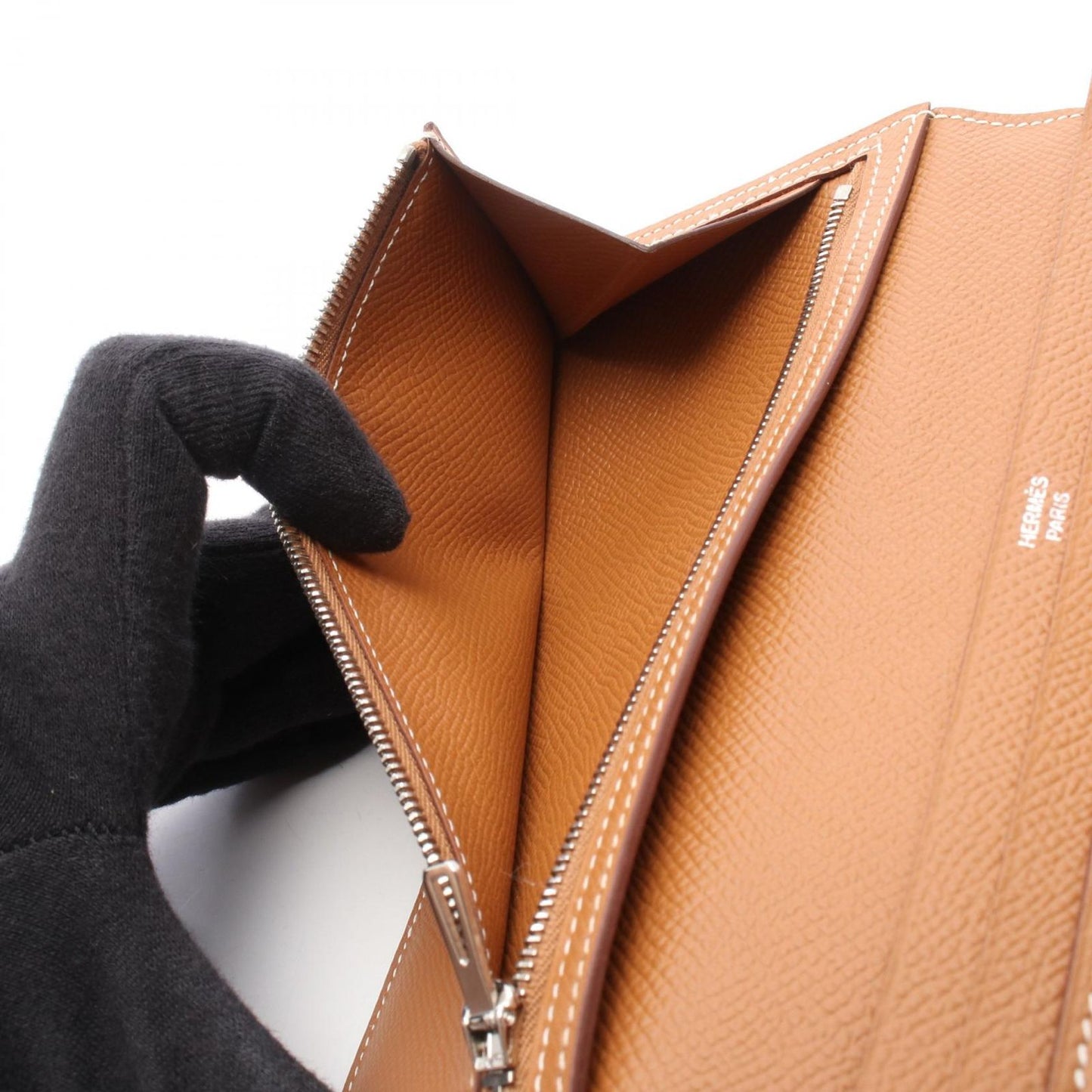 Hermes Bifold Wallet Bearn Souffle Gold Leather Calf — view 4