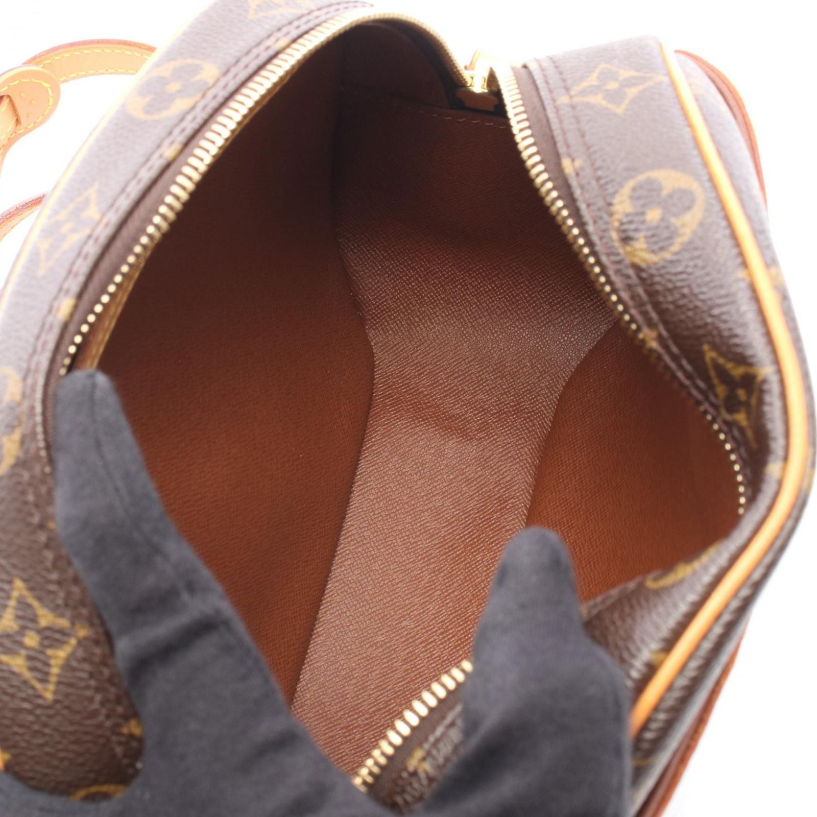 Louis Vuitton Shoulder Bag Blois Canvas Leather — view 3