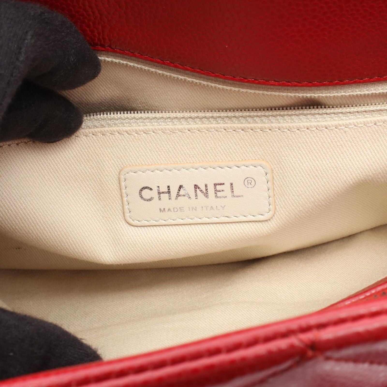 Chanel Tote Quilted CC Logo Red Caviar Leather CC Chain — view 4