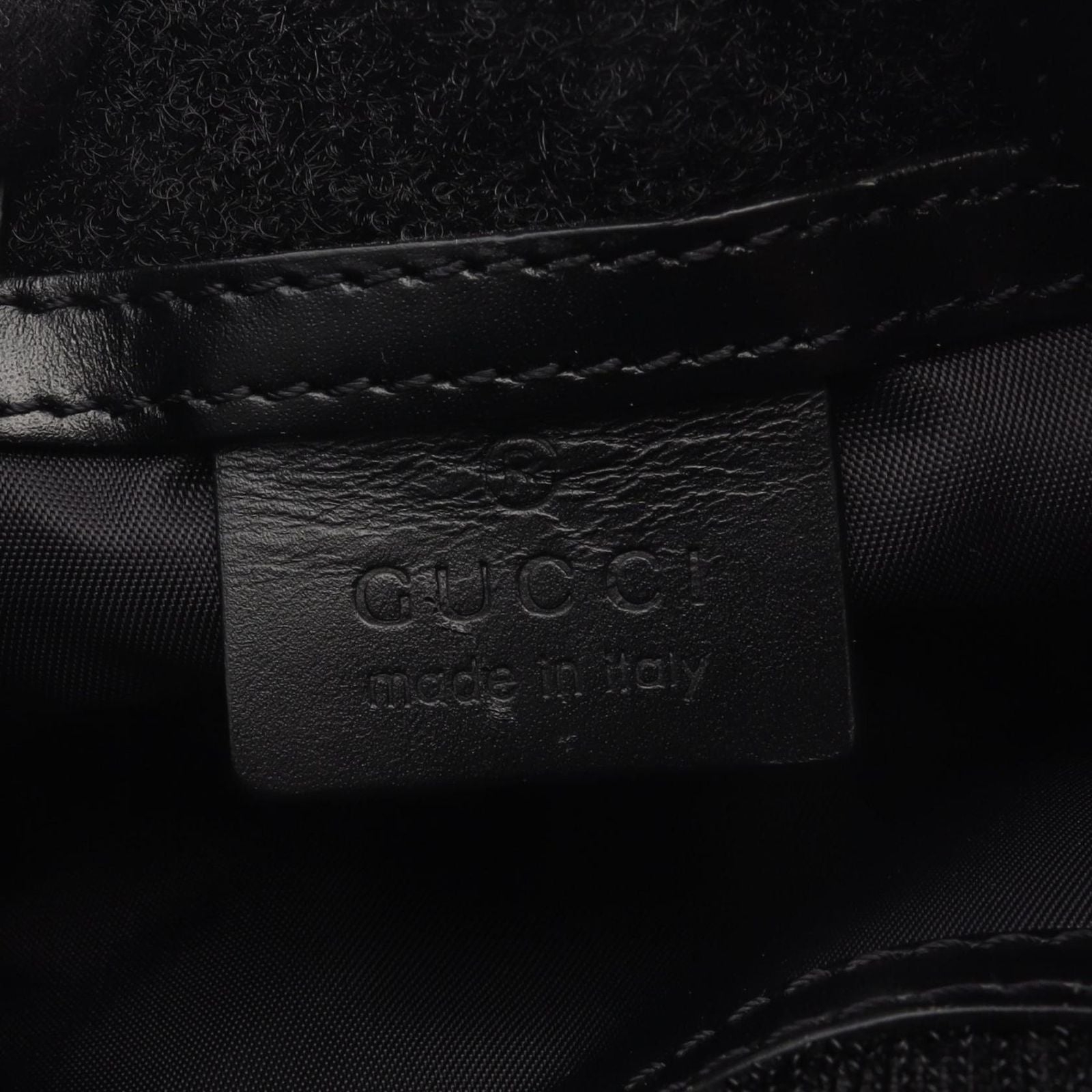 Gucci Shoulder Bag GG Canvas 019 Black — view 4