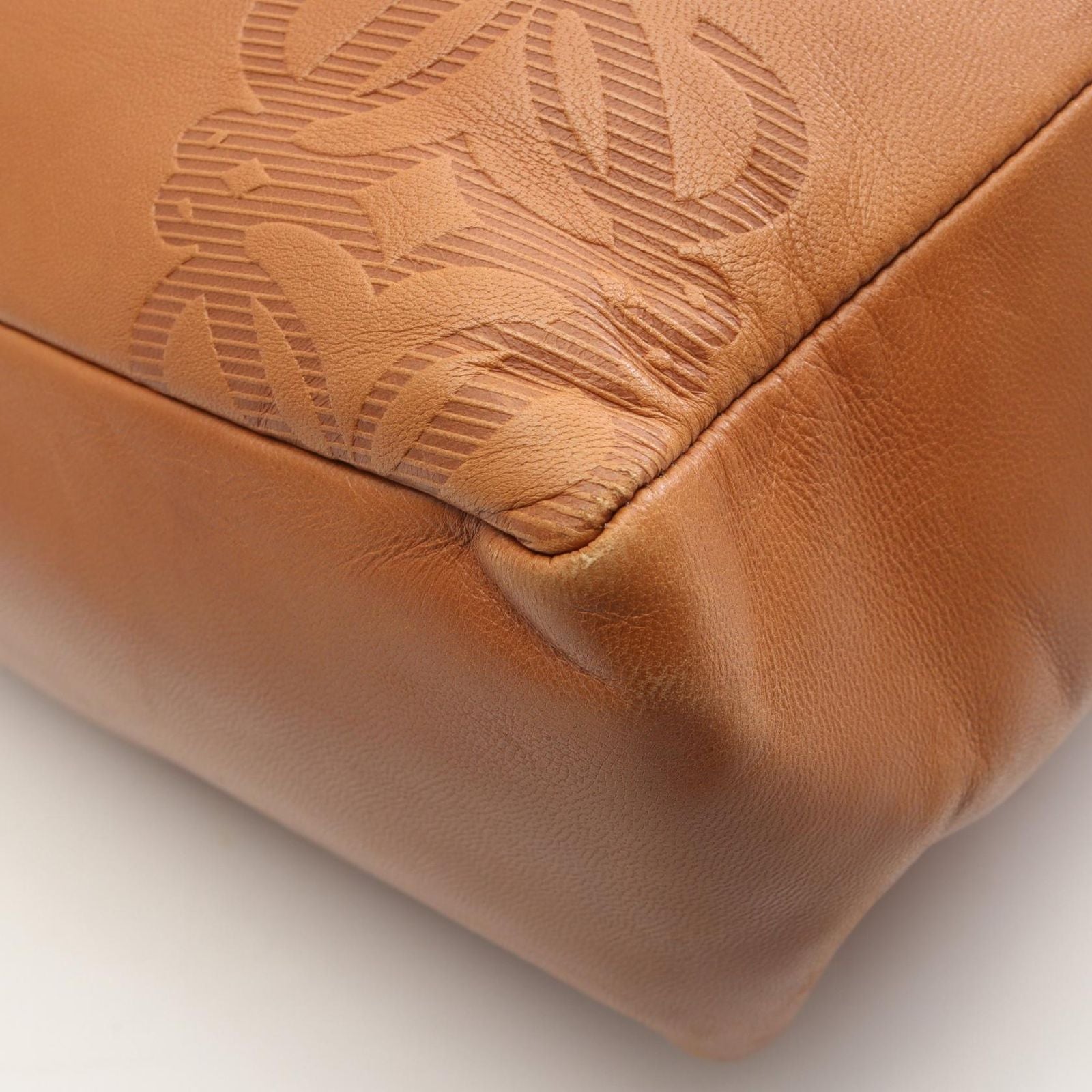 Loewe Shoulder Bag Anagram Brown Leather — view 5
