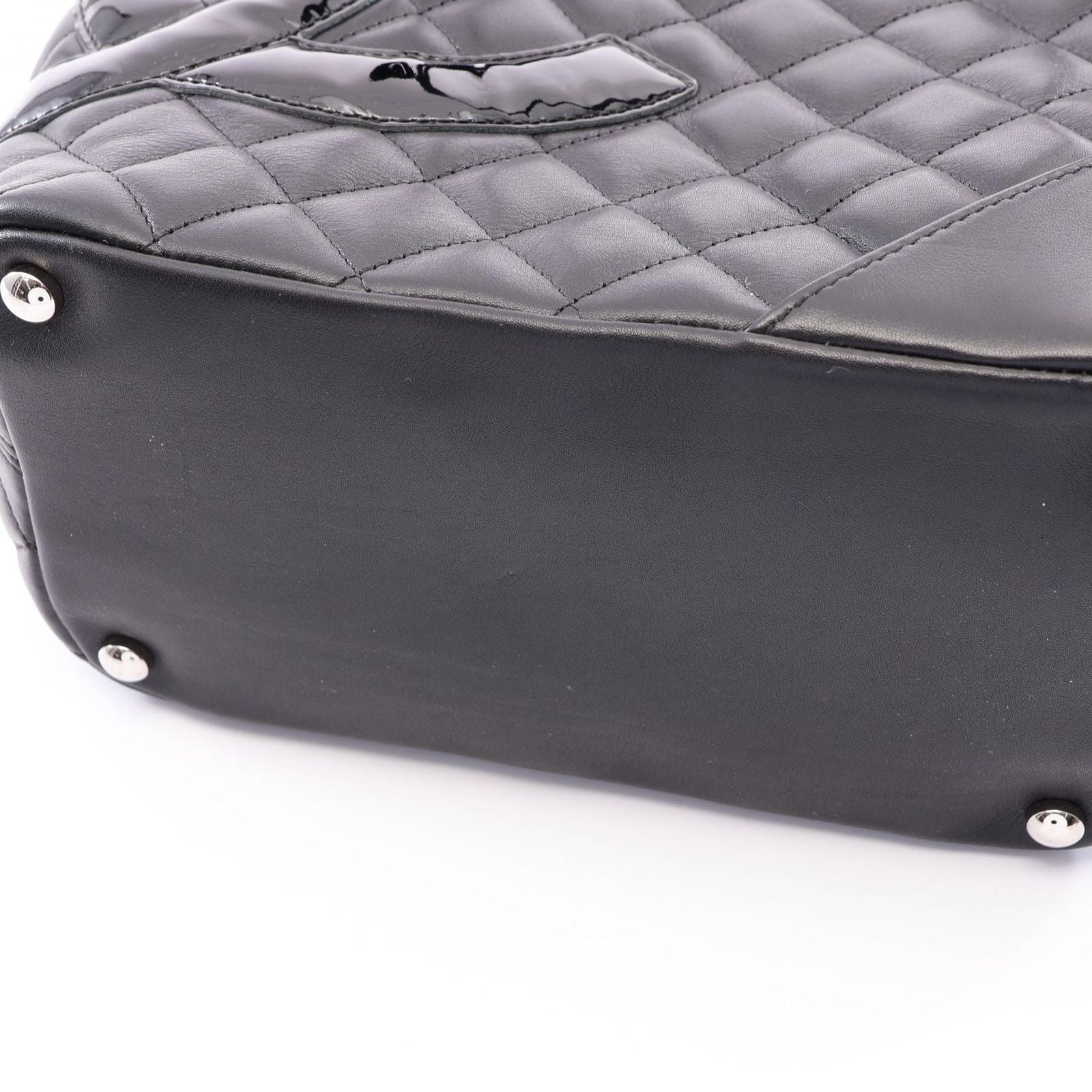 Chanel Tote Cambon Line Black Enamel Leather Patent — view 9