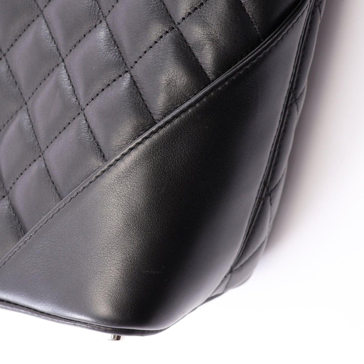 Chanel Tote Cambon Line Black Enamel Leather Patent — view 8