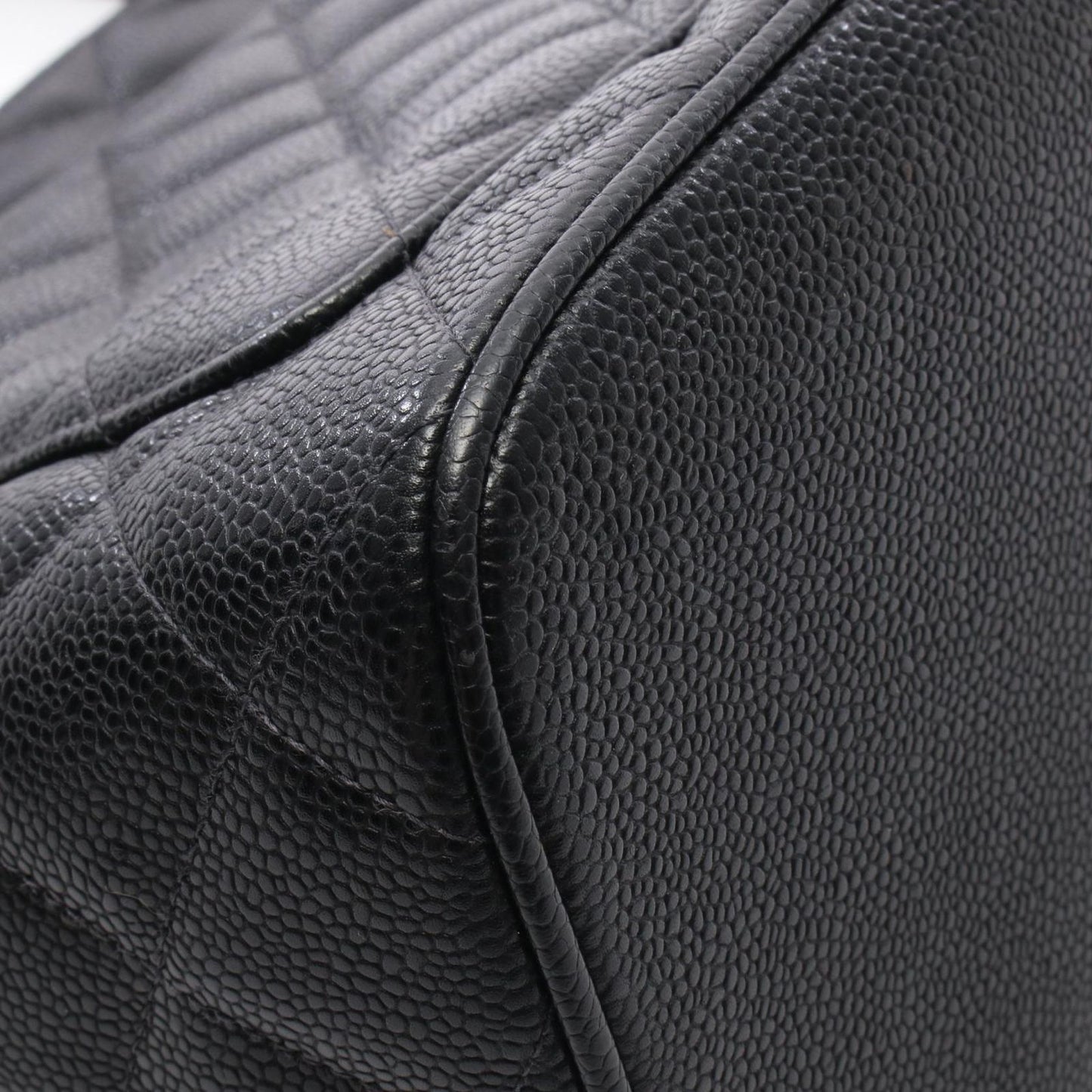 Chanel Tote Reissue Black Caviar Leather — view 8