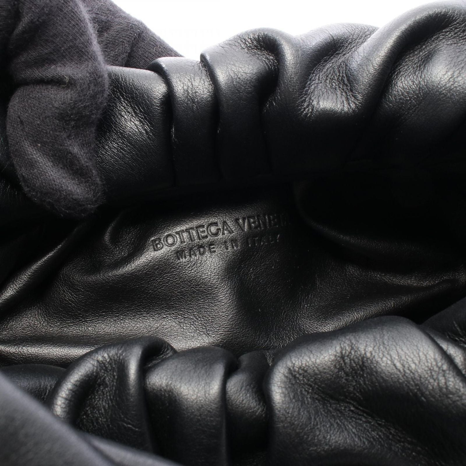 Bottega Veneta Shoulder Bag the Pouch Black Leather the — view 4