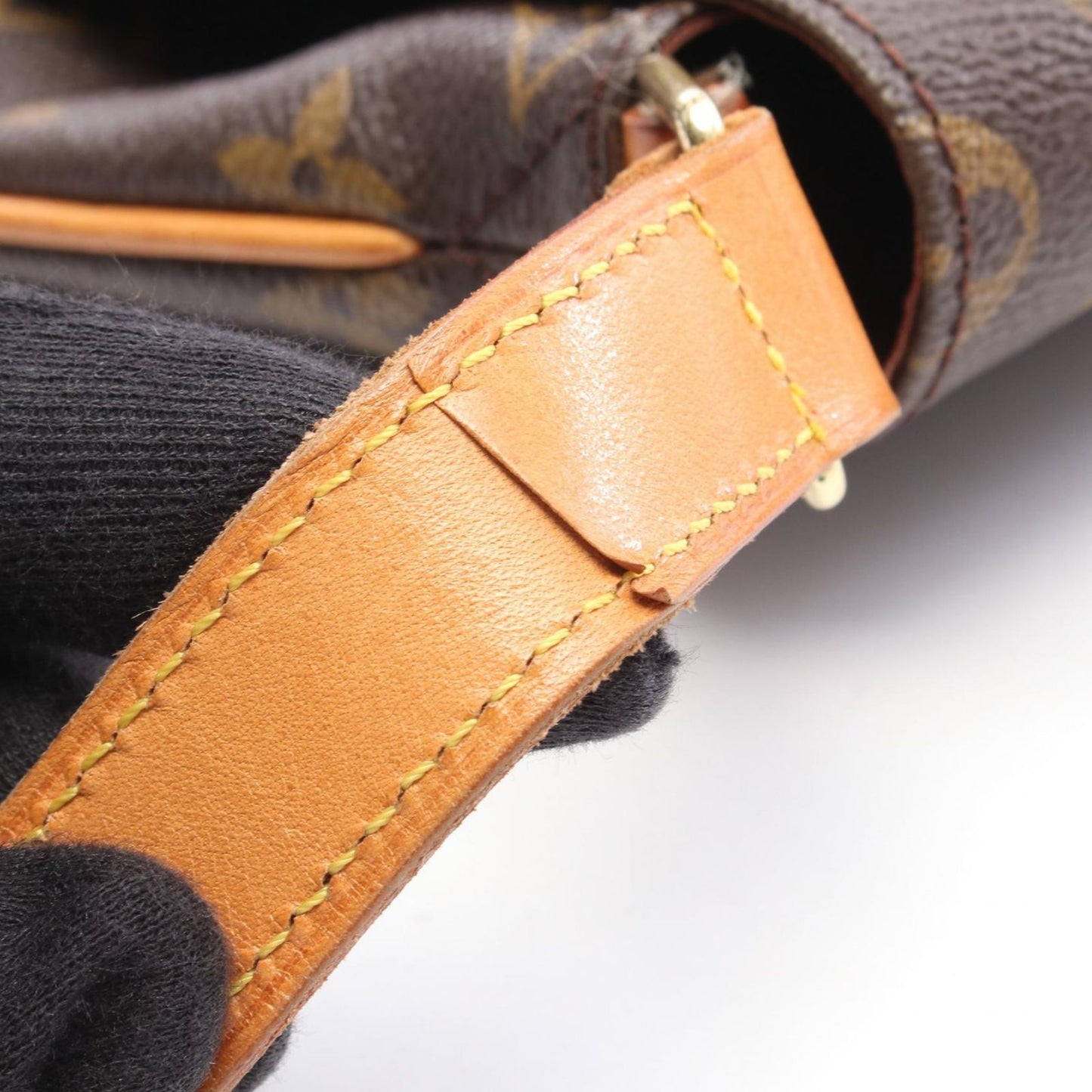 Louis Vuitton Shoulder Bag Musette Canvas Leather — view 9