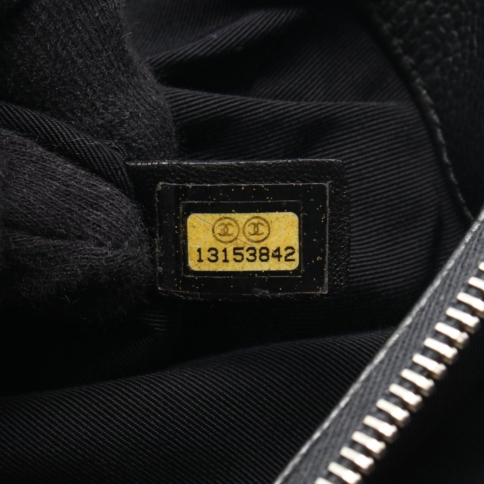 Chanel Tote CC Logo Black Caviar Leather Chain — view 5