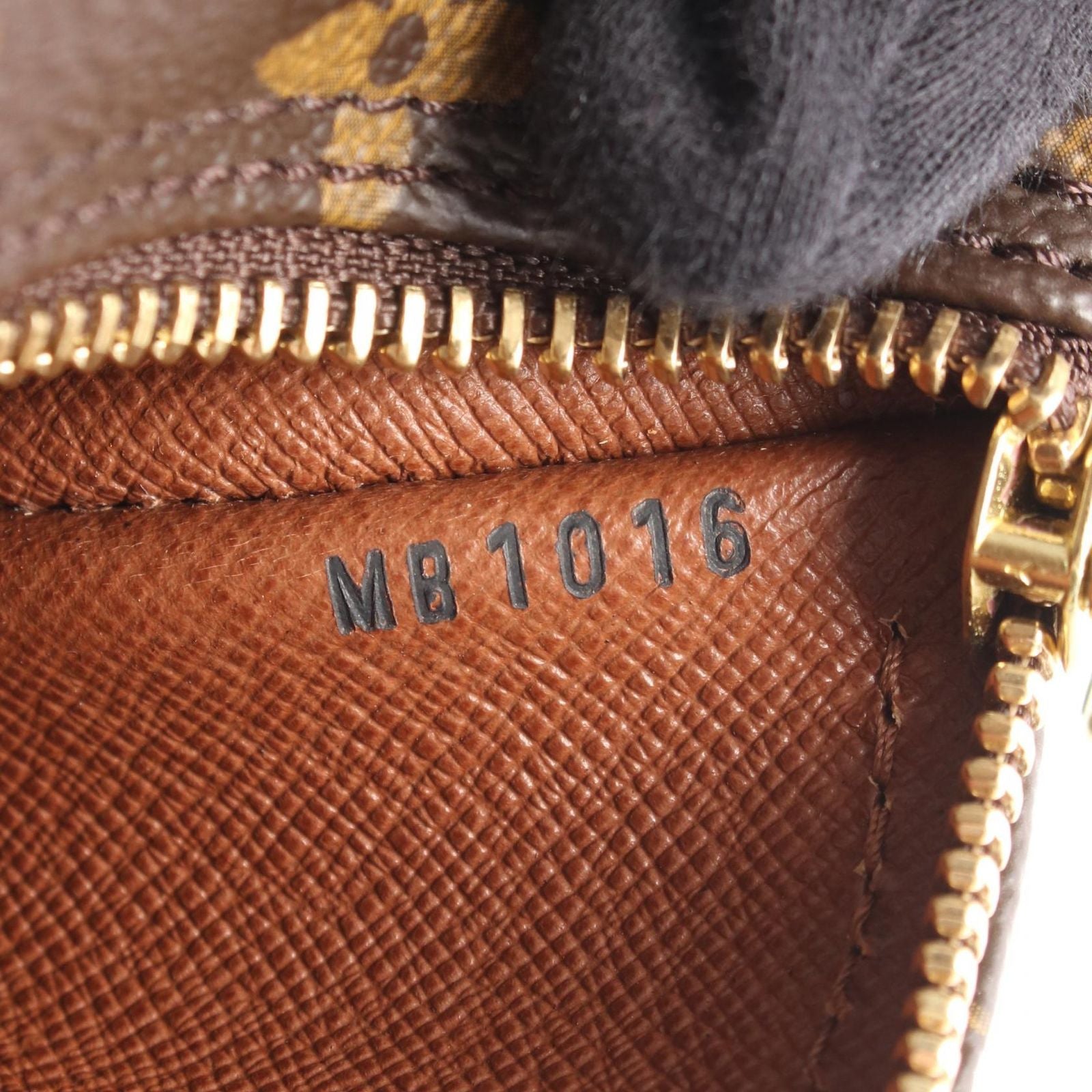 Louis Vuitton Handbag Papillon 30 Canvas Leather GM — view 5