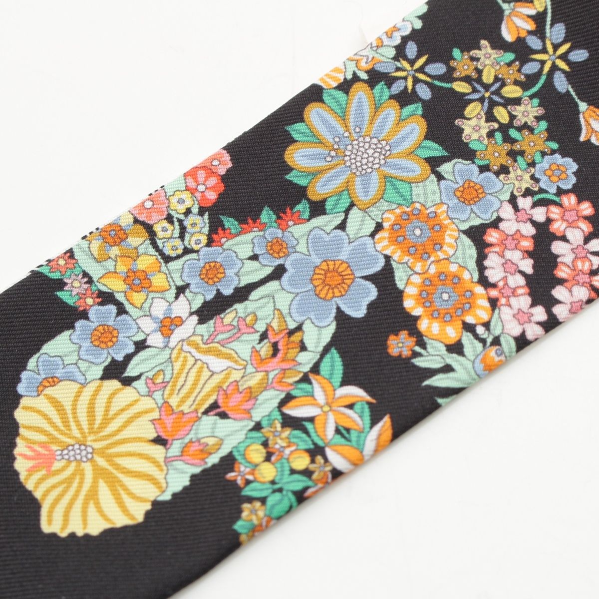 Hermes Silk Twilly Brides de Gala en Fleurs Scarf Black White Multicolor — view 6