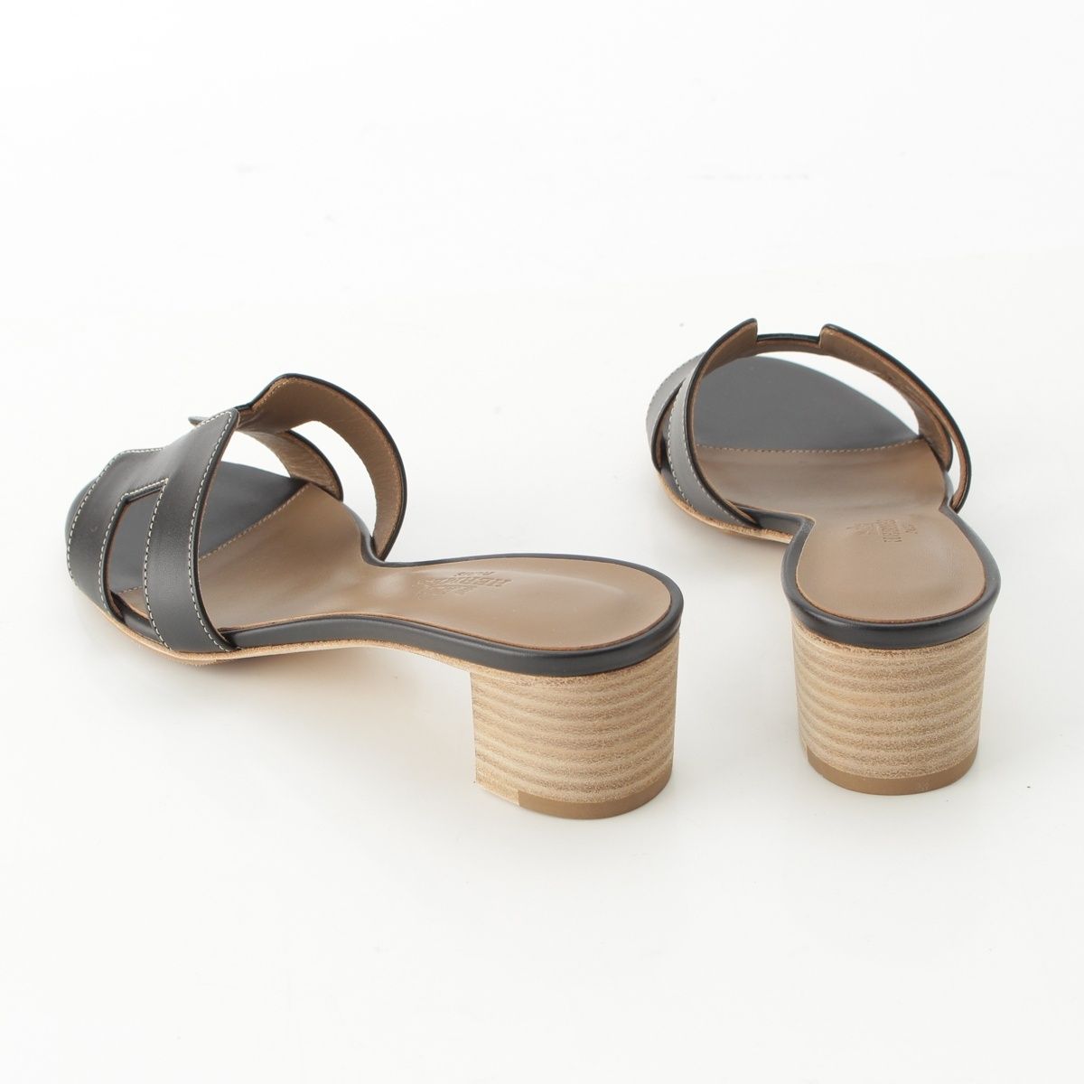 Hermes Leather Oasis Motif Sandals MS Black — view 4